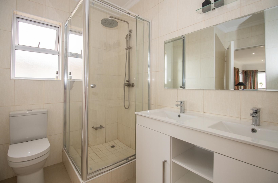 3 Bedroom Property for Sale in Royal Ascot Western Cape